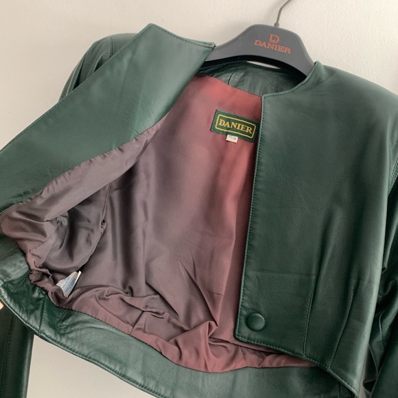 SOLD - Picture 5 of 14